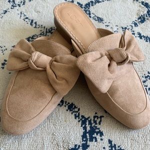 LOFT Beige mules